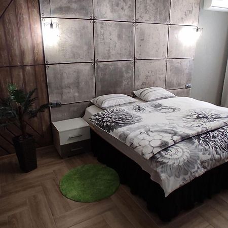 Loft Centr Apartment Тираспол Екстериор снимка